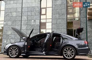 Седан Audi A6 2015 в 