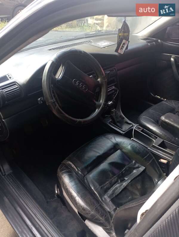 Универсал Audi A6 1995 в Житомире