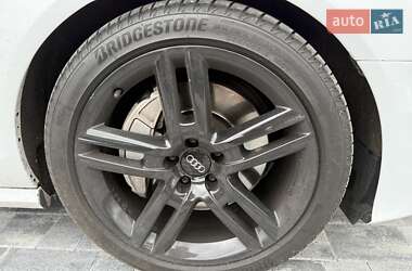 Седан Audi A6 2014 в 