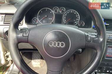 Седан Audi A6 2002 в 