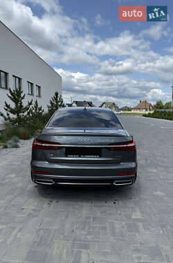 Седан Audi A6 2018 в 