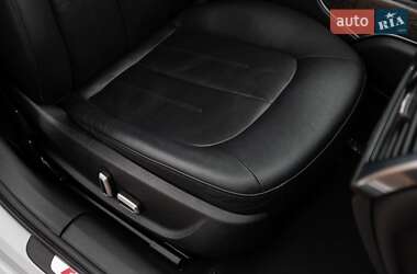 Седан Audi A6 2017 в 