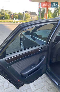 Седан Audi A6 1999 в 