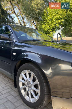Седан Audi A6 1999 в 