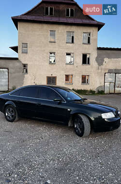 Седан Audi A6 2004 в 