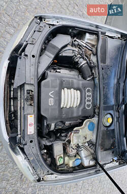 Седан Audi A6 1998 в 