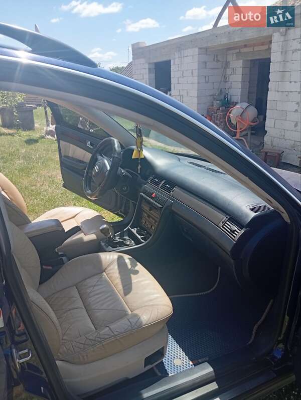 Универсал Audi A6 2000 в Тлумаче