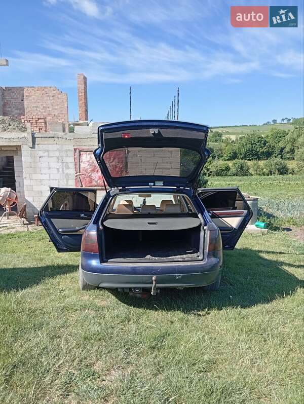 Универсал Audi A6 2000 в Тлумаче