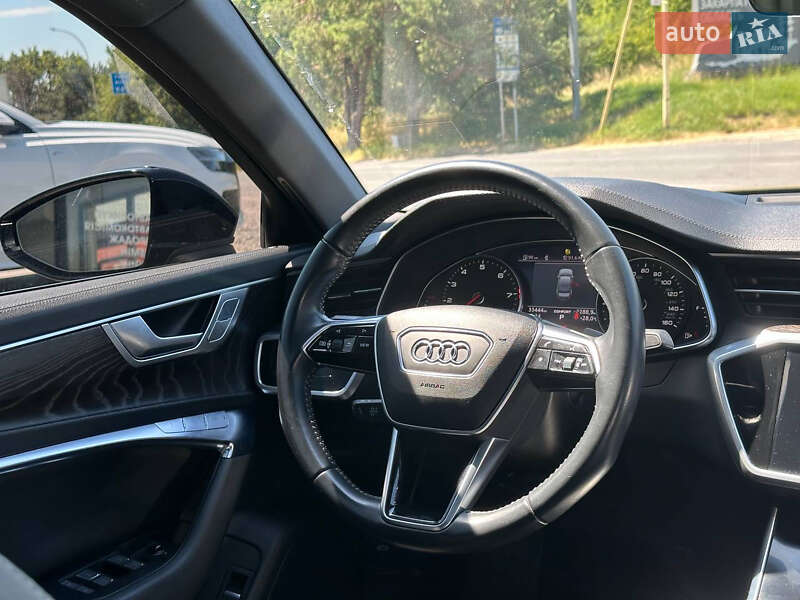 Седан Audi A6 2020 в Ужгороде