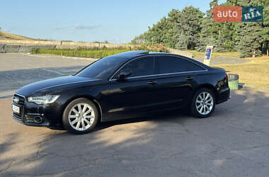 Седан Audi A6 2014 в 
