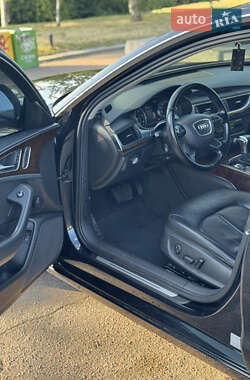 Седан Audi A6 2014 в 