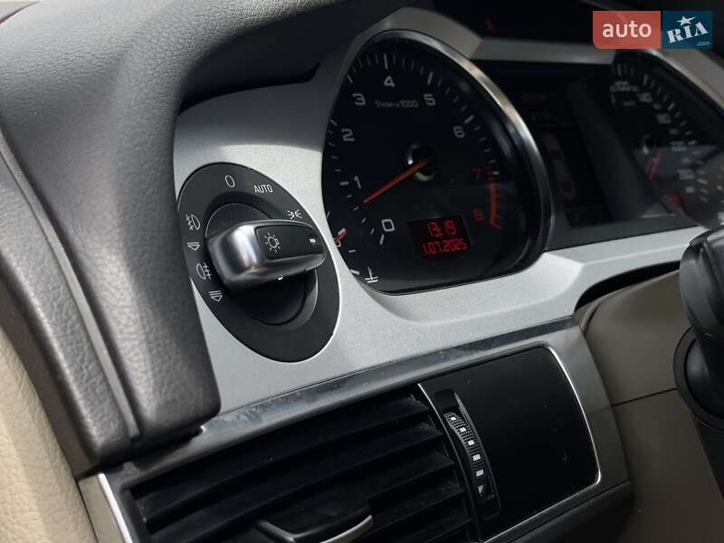 Седан Audi A6 2010 в Днепре