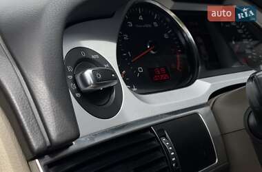 Седан Audi A6 2010 в 