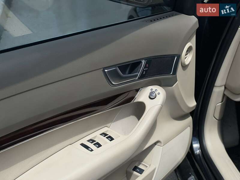 Седан Audi A6 2010 в Днепре