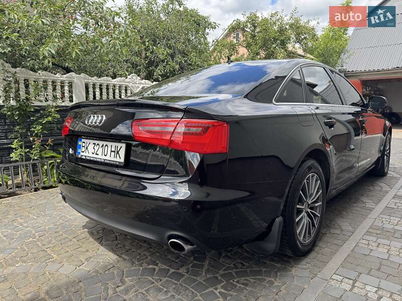 Седан Audi A6 2012 в Костополе