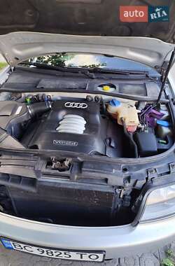 Універсал Audi A6 2003 в 