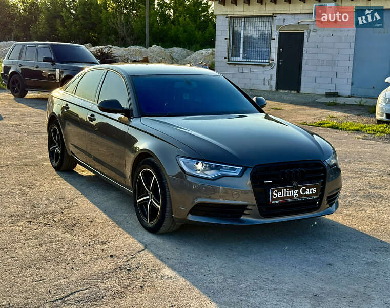 Седан Audi A6 2011 в Ровно