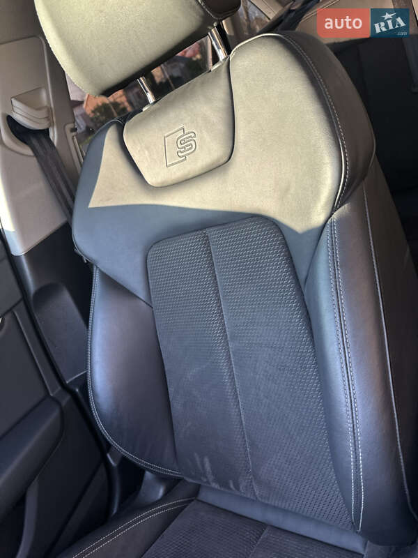 Седан Audi A6 2020 в Ужгороде