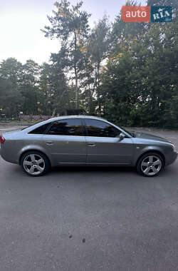 Седан Audi A6 2002 в Шацке