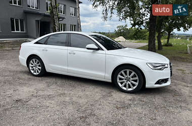 Седан Audi A6 2014 в 