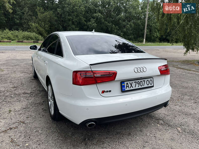 Седан Audi A6 2014 в Краснограде