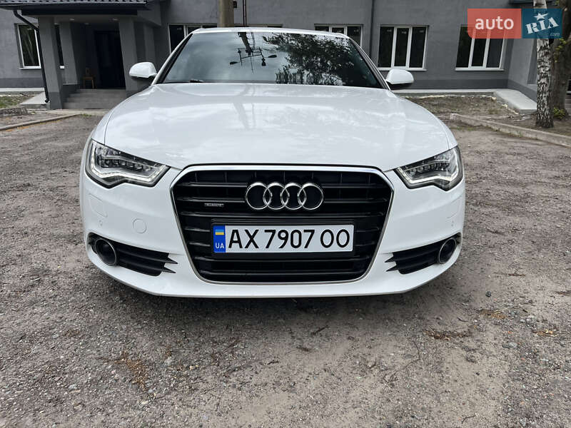 Седан Audi A6 2014 в Краснограде