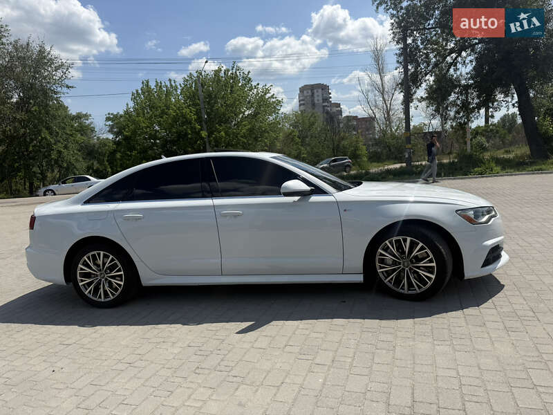 Седан Audi A6 2016 в Запорожье