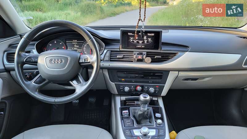 Седан Audi A6 2015 в Великом Березном