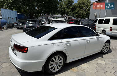 Седан Audi A6 2015 в 