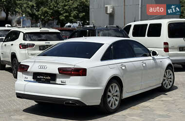 Седан Audi A6 2015 в 