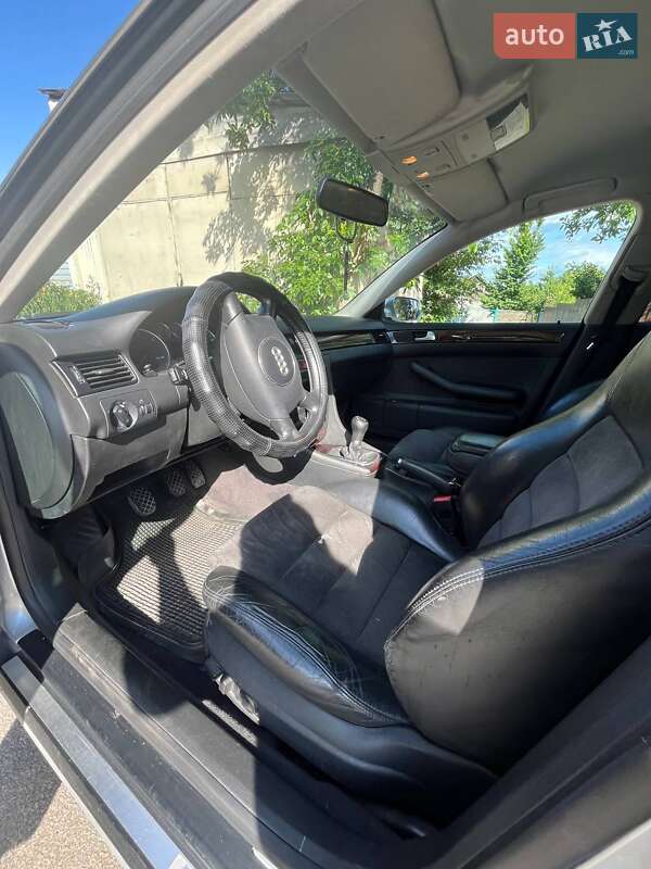 Универсал Audi A6 2003 в Обухове