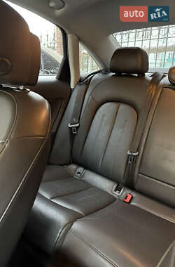 Седан Audi A6 2014 в 
