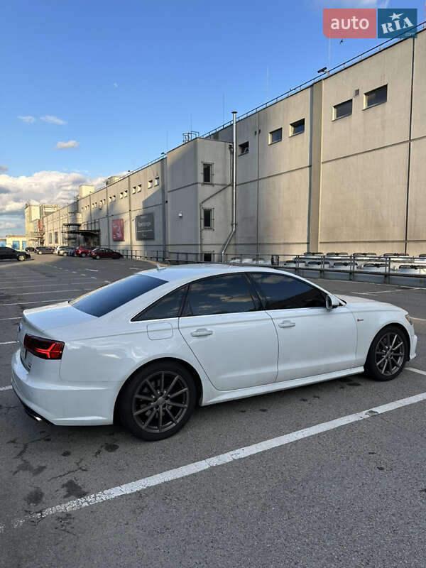 Седан Audi A6 2018 в Киеве