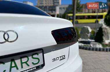 Седан Audi A6 2012 в 
