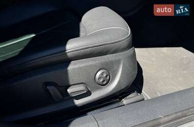 Седан Audi A6 2012 в 