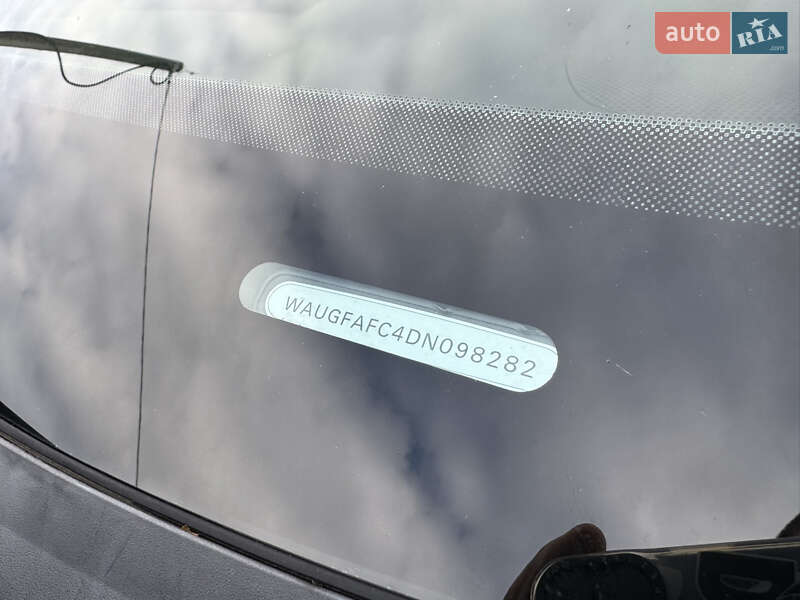 Седан Audi A6 2014 в Лубнах