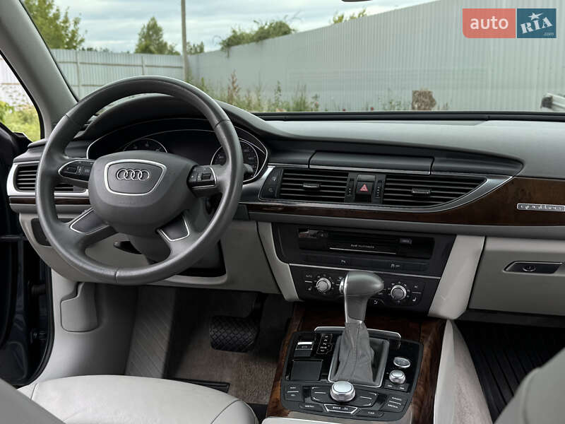 Седан Audi A6 2014 в Лубнах