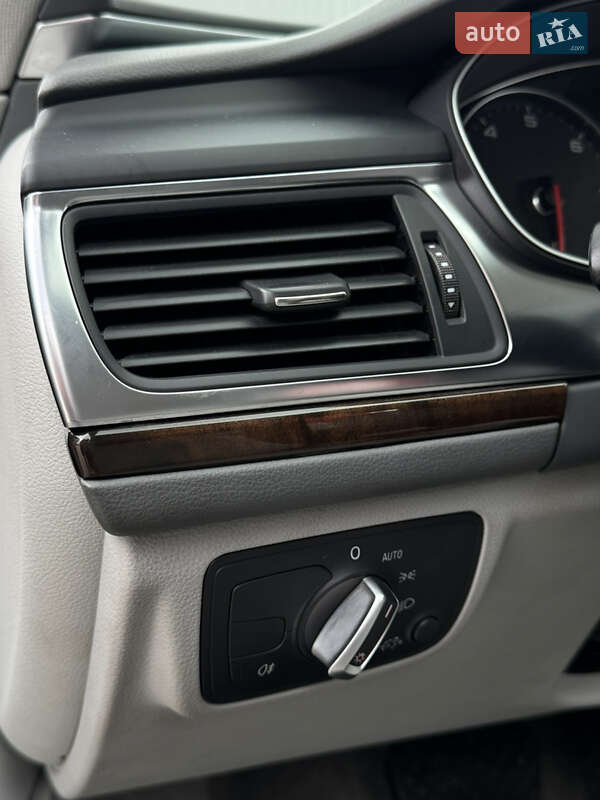 Седан Audi A6 2014 в Лубнах