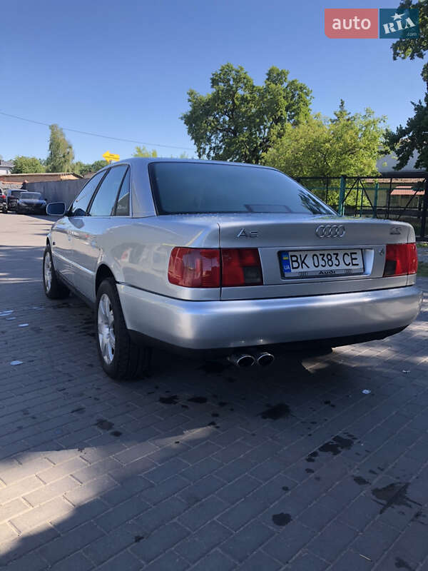 Седан Audi A6 1996 в Луцке