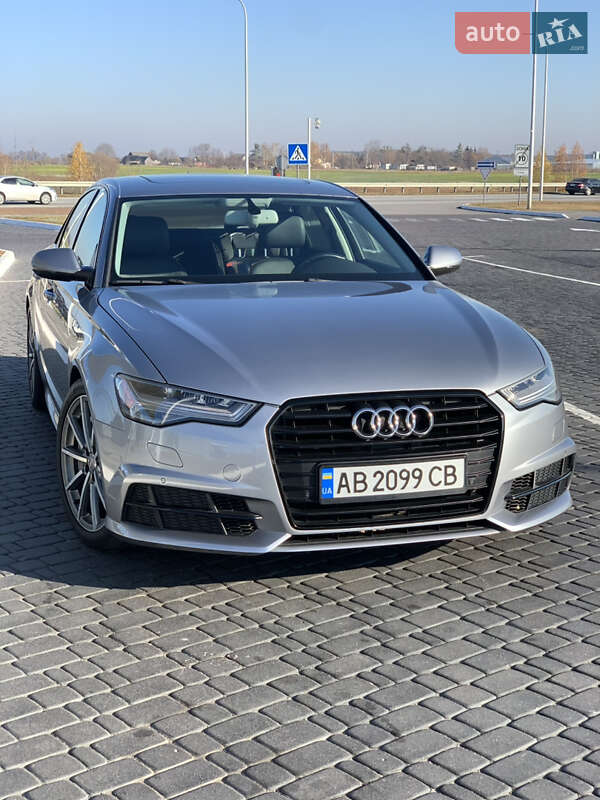 Седан Audi A6 2015 в 