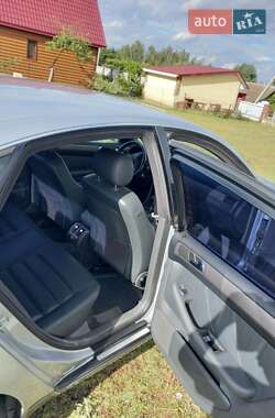 Седан Audi A6 1998 в Сарнах