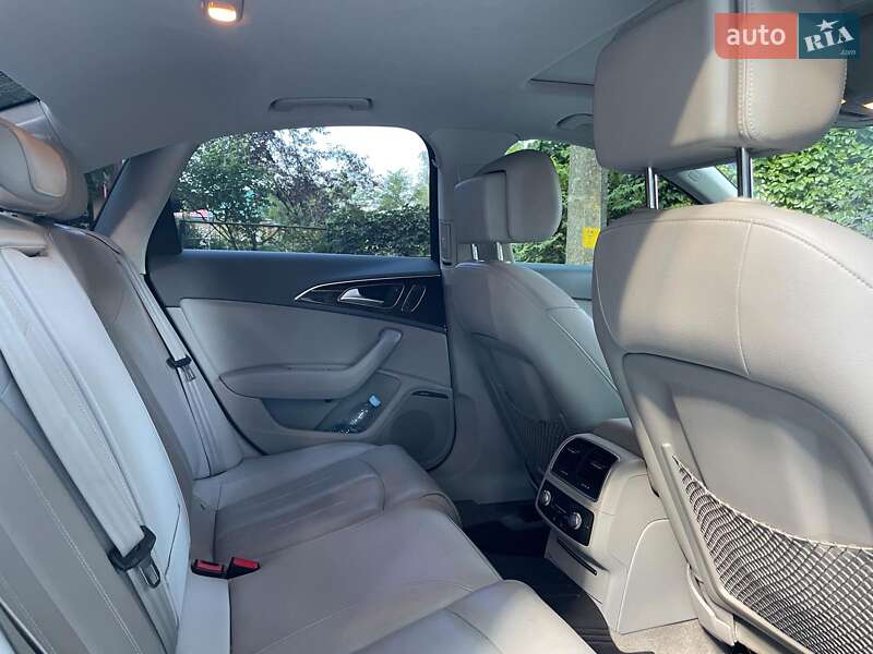 Седан Audi A6 2014 в Киеве