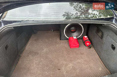Седан Audi A6 2001 в 
