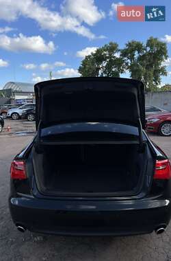 Седан Audi A6 2014 в 