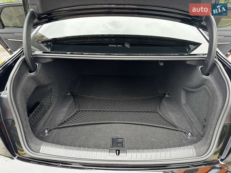 Седан Audi A6 2020 в Киеве