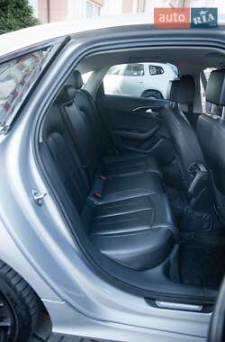 Седан Audi A6 2015 в 