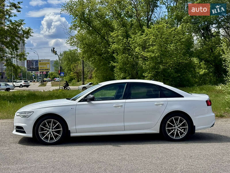Седан Audi A6 2017 в Киеве
