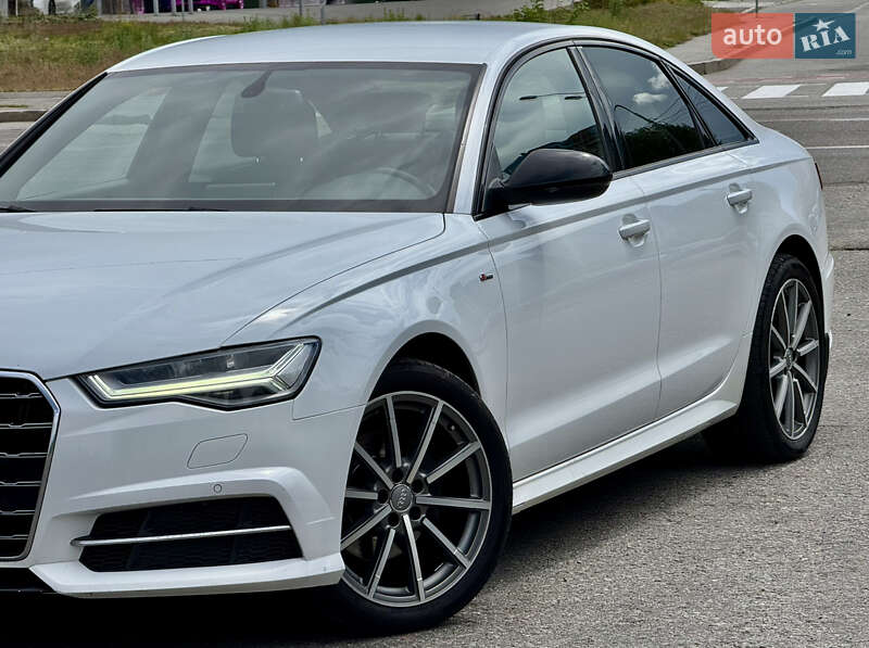 Седан Audi A6 2017 в Киеве