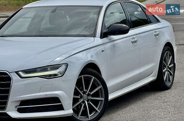 Седан Audi A6 2017 в 