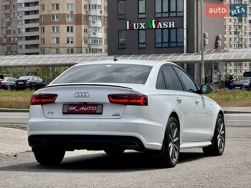 Седан Audi A6 2017 в Киеве